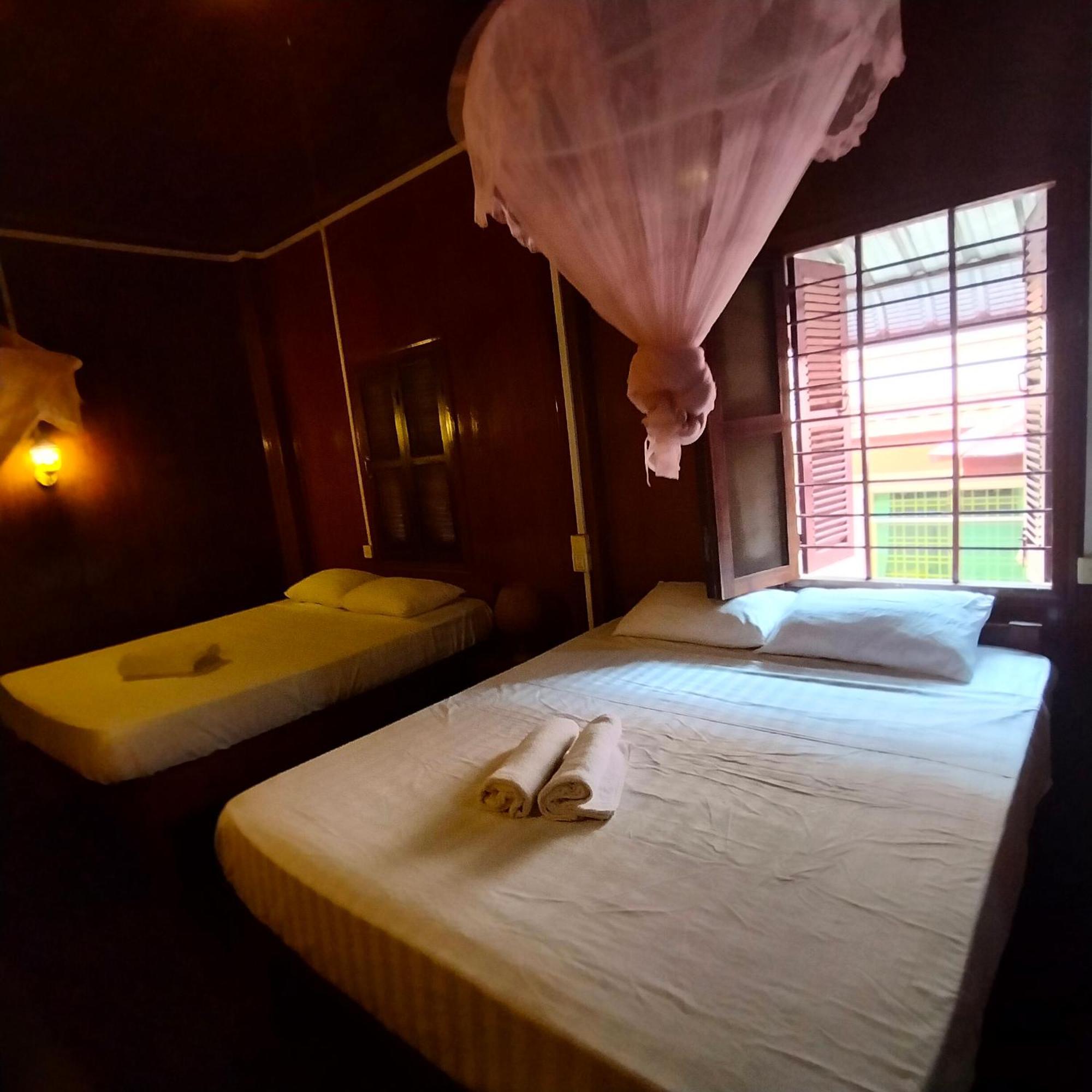 Nomad Guesthouse Kratie Eksteriør bilde